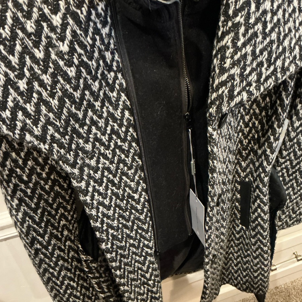 Marc New York Black and White herringbone pattern coat Brand New with Tags! - Picture 7 of 11